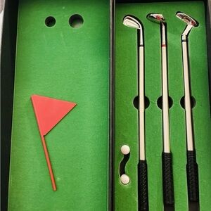Mini Desktop Golf Pen Set